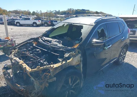 2020 Nissan Rogue Sl Intelligent Awd z USA, uszkodzony, nr VIN 5N1AT2MV9LC770709